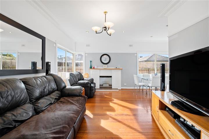 Gallery: 56 Royena Road
