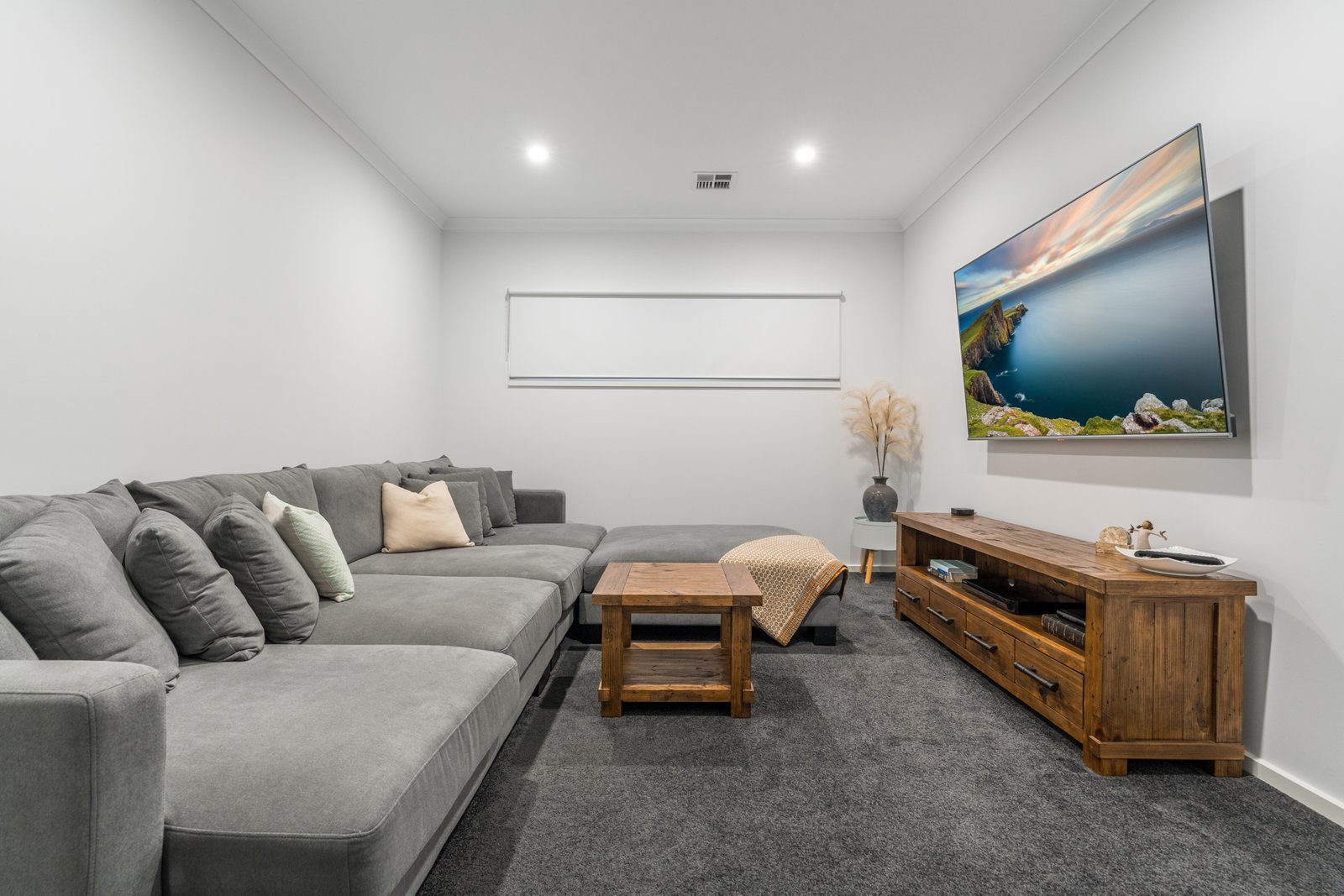 Gallery: 56 Salisbury Circuit