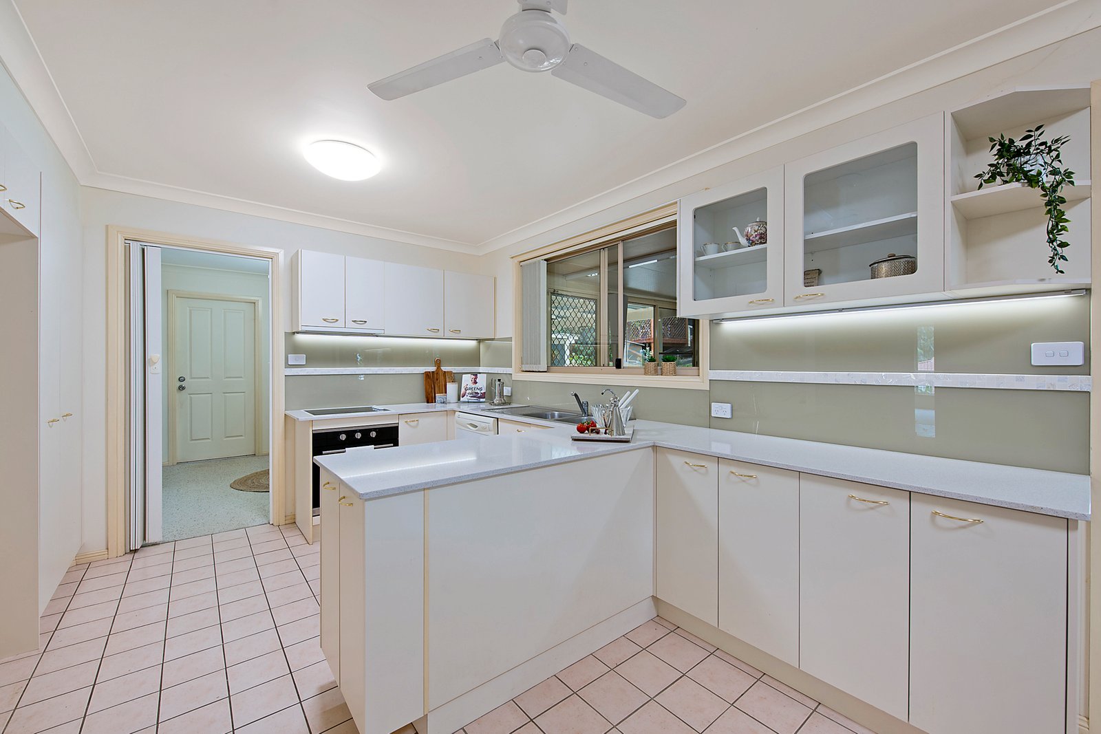 56 Scarborough Way DUNBOGAN 5