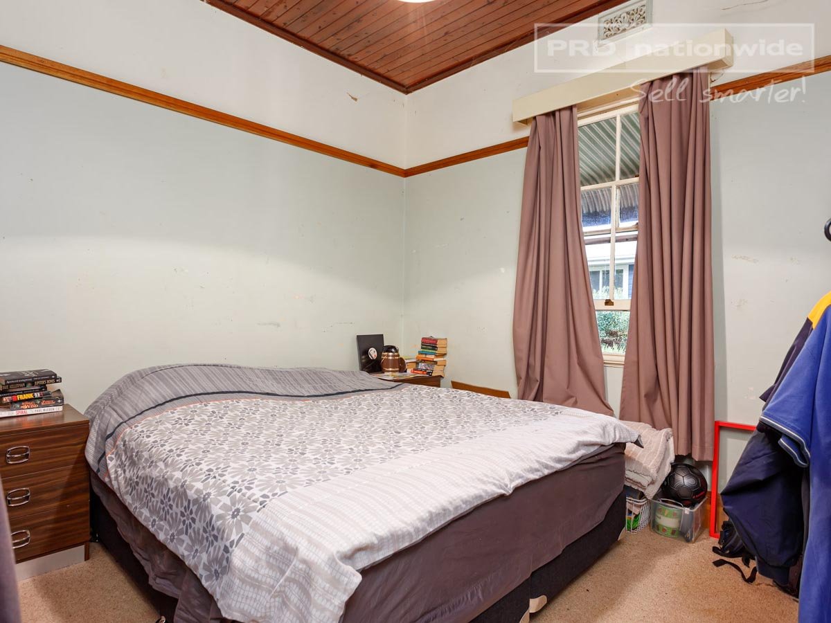 56 Shaw Street WAGGA WAGGA 6