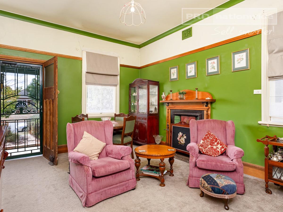 56 Shaw Street WAGGA WAGGA 7