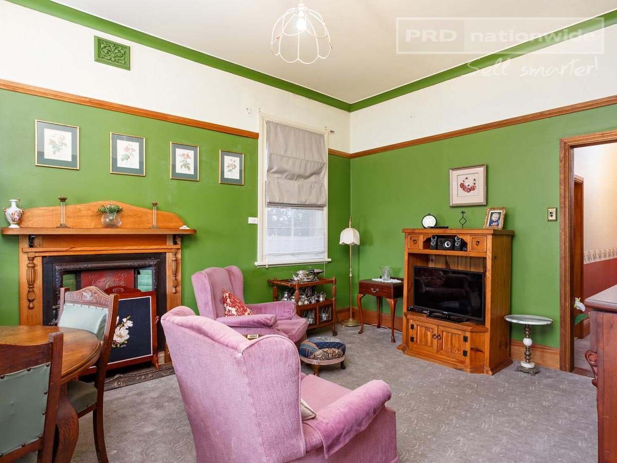 56 Shaw Street WAGGA WAGGA 8