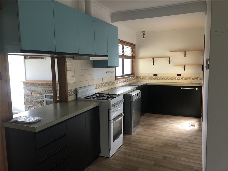 56 Specimen Hill Road GOLDEN SQUARE 2