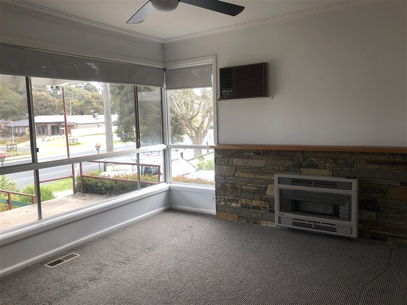 56 Specimen Hill Road GOLDEN SQUARE 6