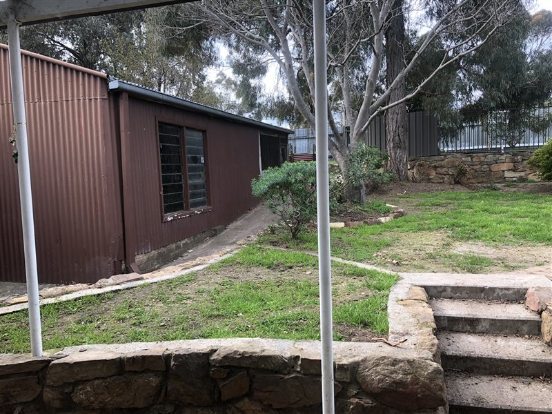 56 Specimen Hill Road GOLDEN SQUARE 9