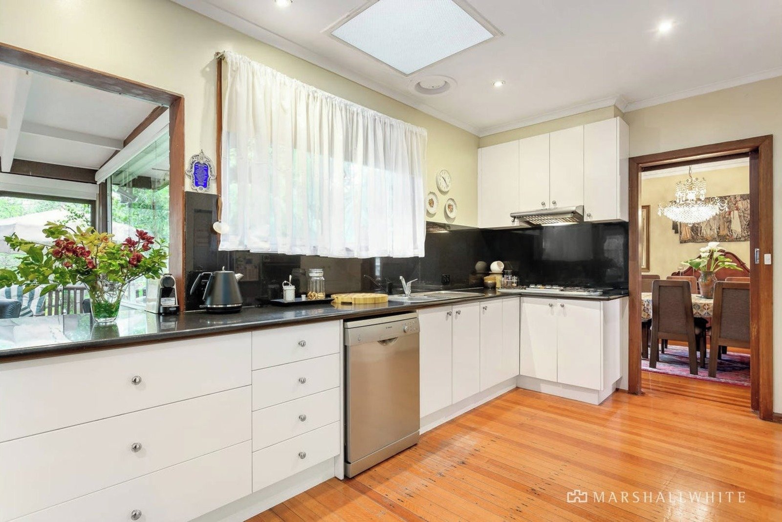 56 Swayfield Road, Mount Waverley, 3149