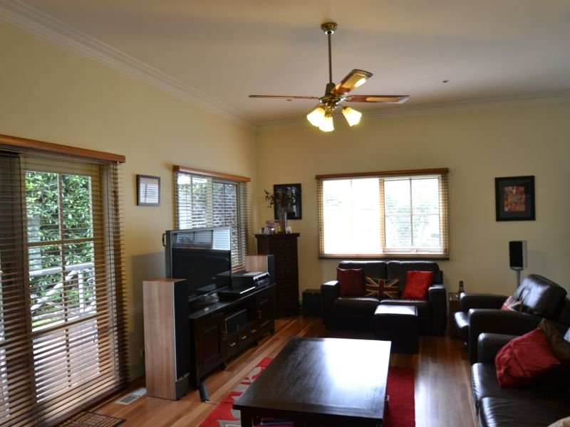 Gallery: 56 Warrigal Road