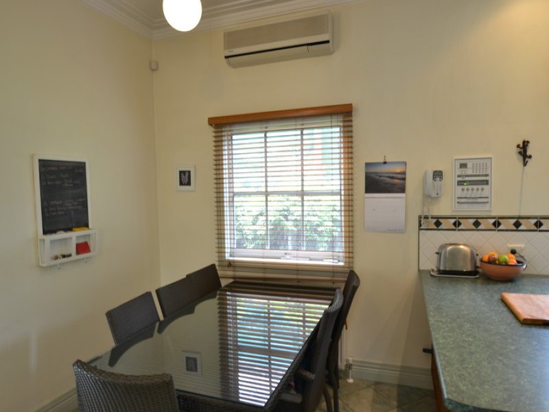 Gallery: 56 Warrigal Road
