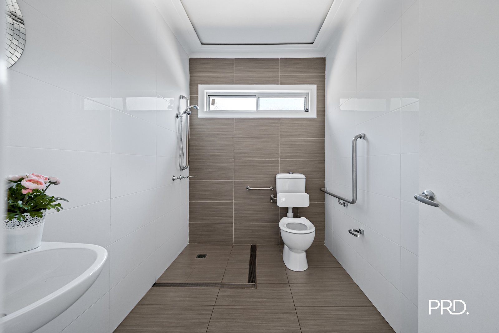 56 Warwick Street PENRITH 17