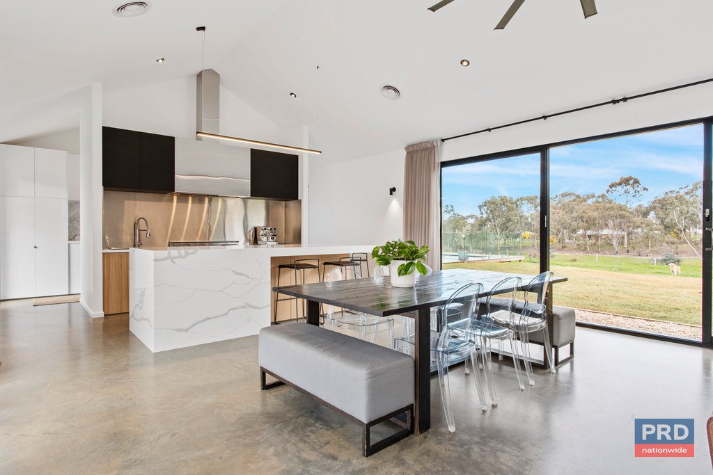 56 Wild Drive JUNORTOUN 7