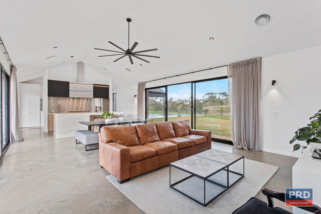 56 Wild Drive JUNORTOUN 8