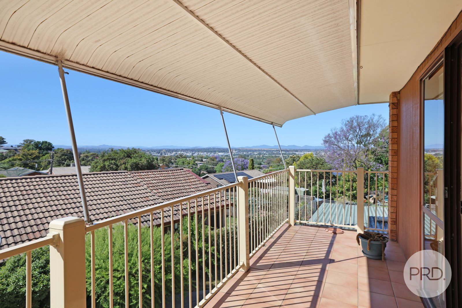 56 Yarmouth Parade TAMWORTH 2