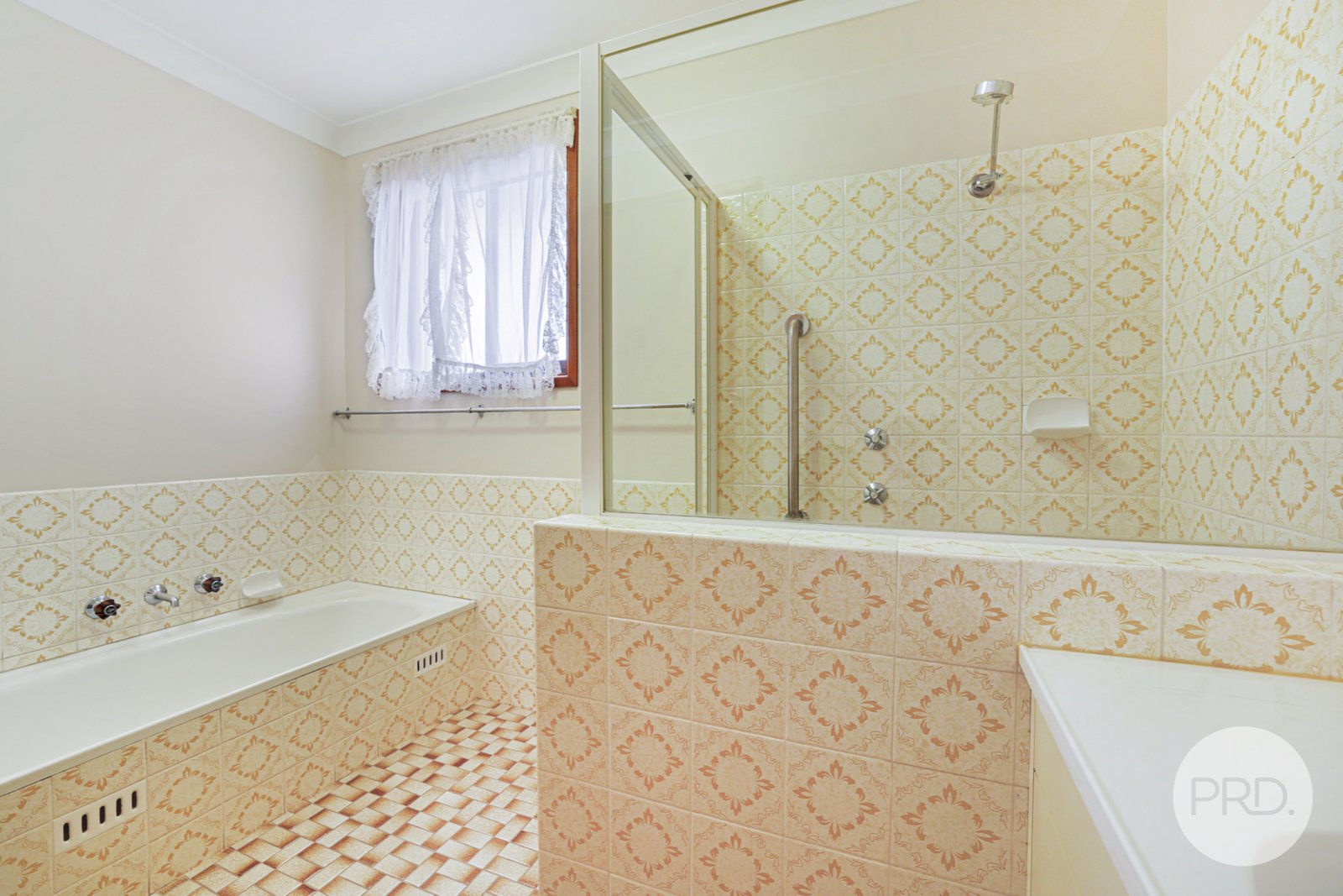 56 Yarmouth Parade TAMWORTH 9