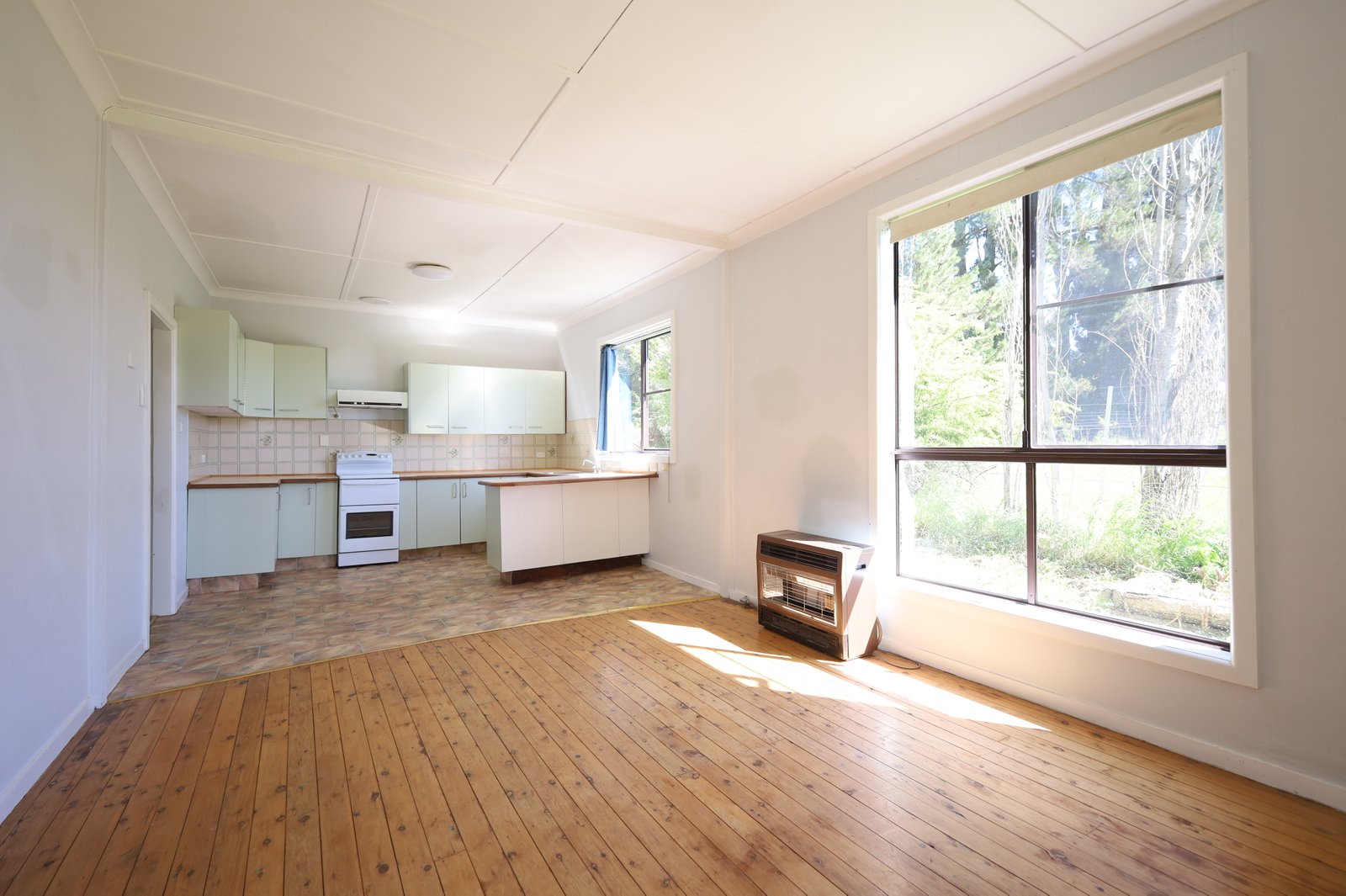 560 Cecil Road ORANGE 2