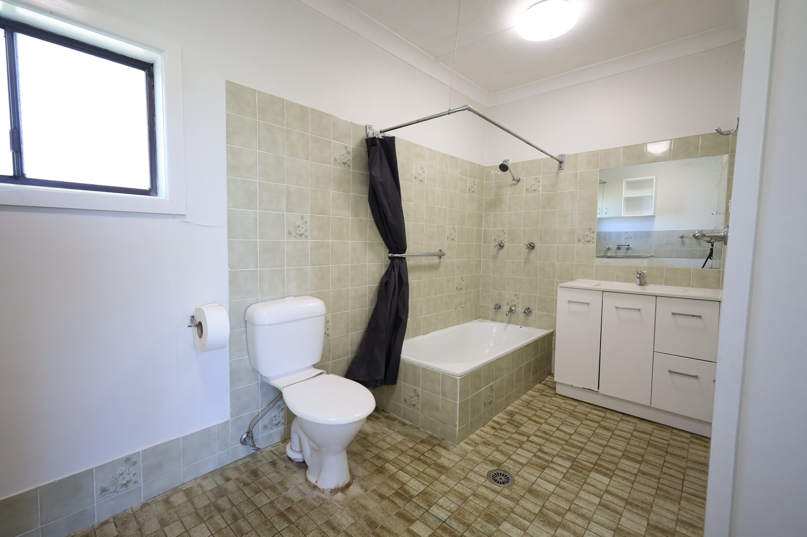 560 Cecil Road ORANGE 10