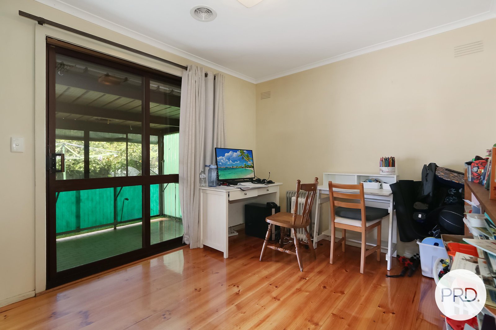 560 Kemp Street LAVINGTON 10