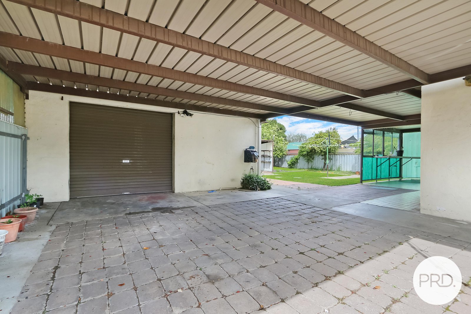 560 Kemp Street LAVINGTON 12