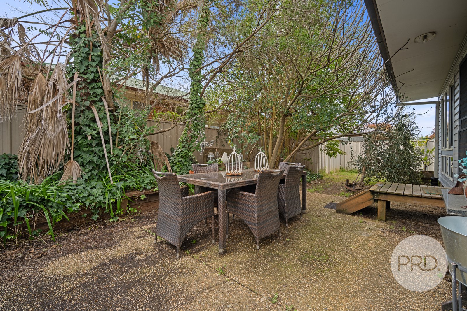 560 Kooringal Road KOORINGAL 16