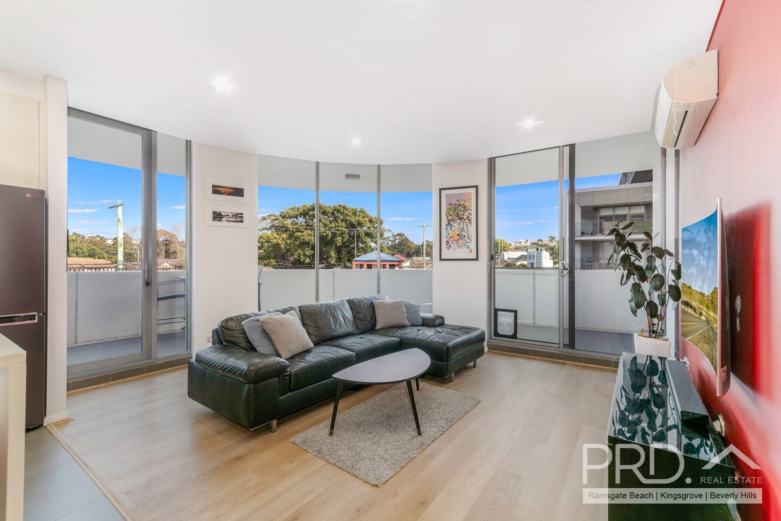 560/7 Hirst Street ARNCLIFFE 2