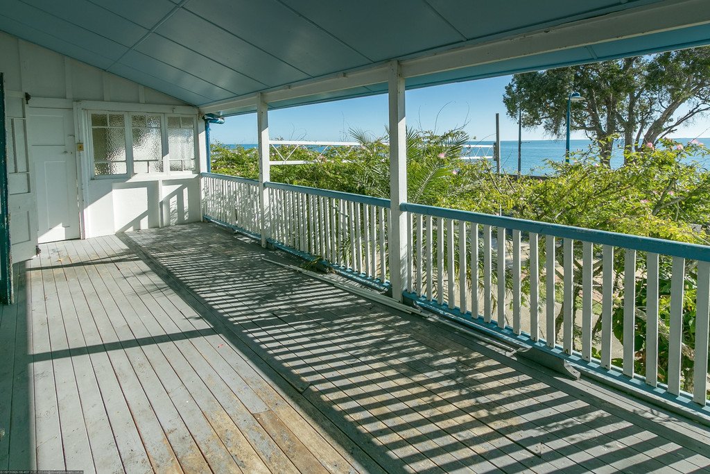 561 & 562 Charlton Esplanade URANGAN 10