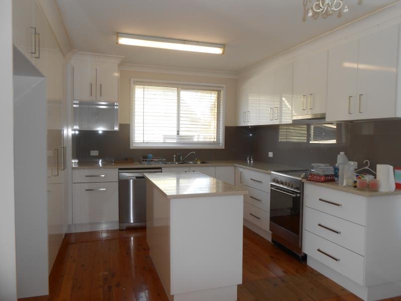 561 Armidale Road TAMWORTH 5