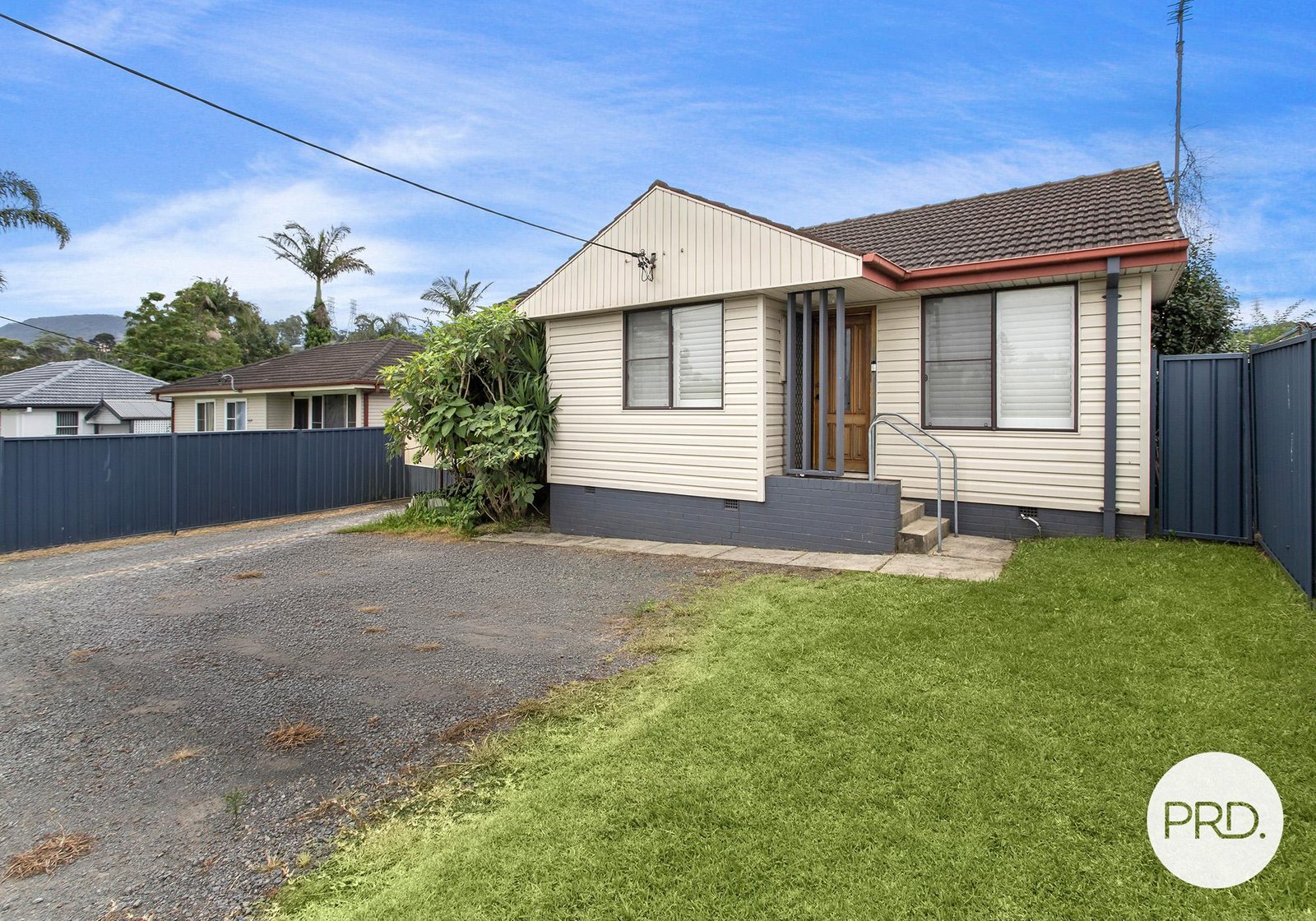 562 Northcliffe Drive BERKELEY 3