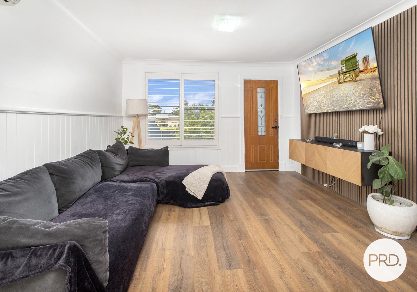 562 Northcliffe Drive BERKELEY 5