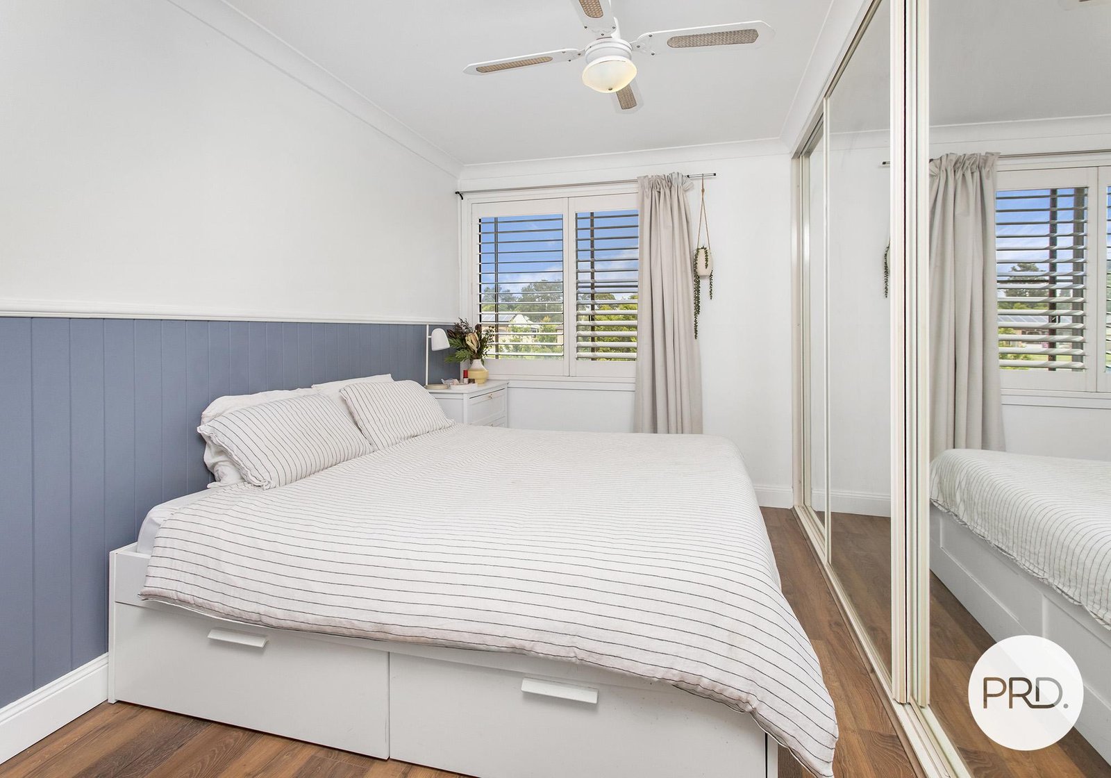 562 Northcliffe Drive BERKELEY 9