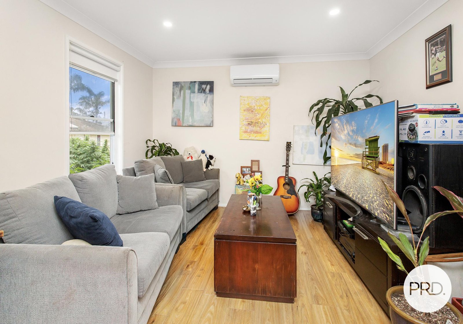 562 Northcliffe Drive BERKELEY 15