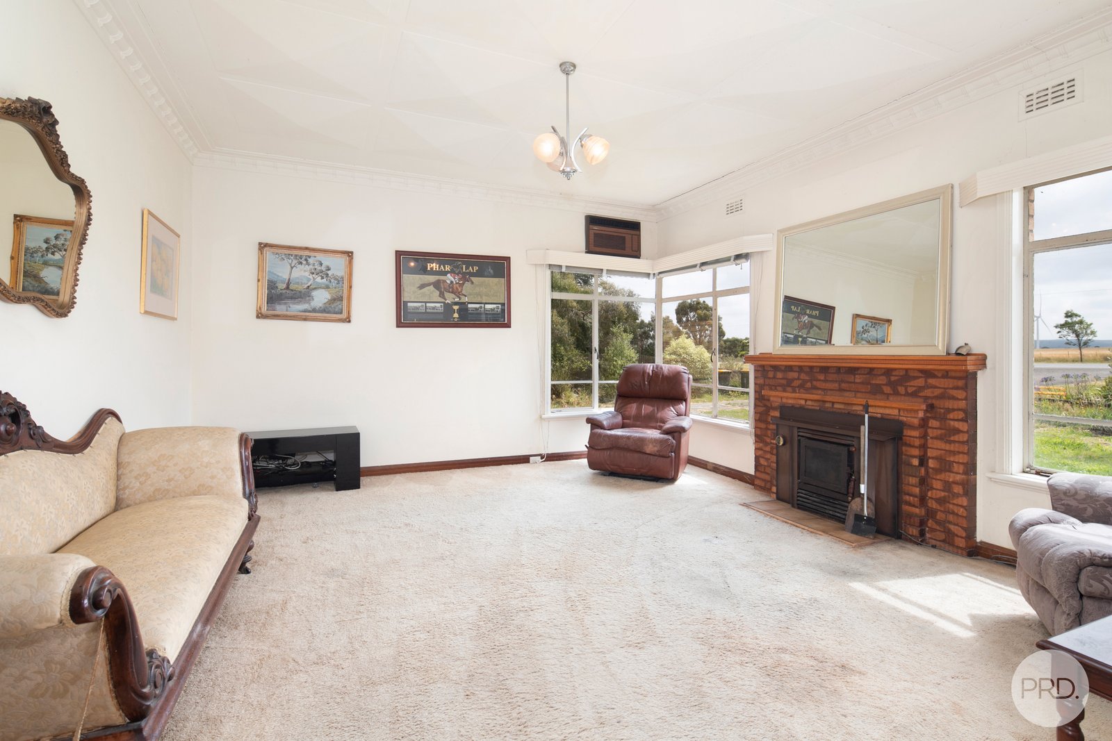 5621 Midland Highway ELAINE 3