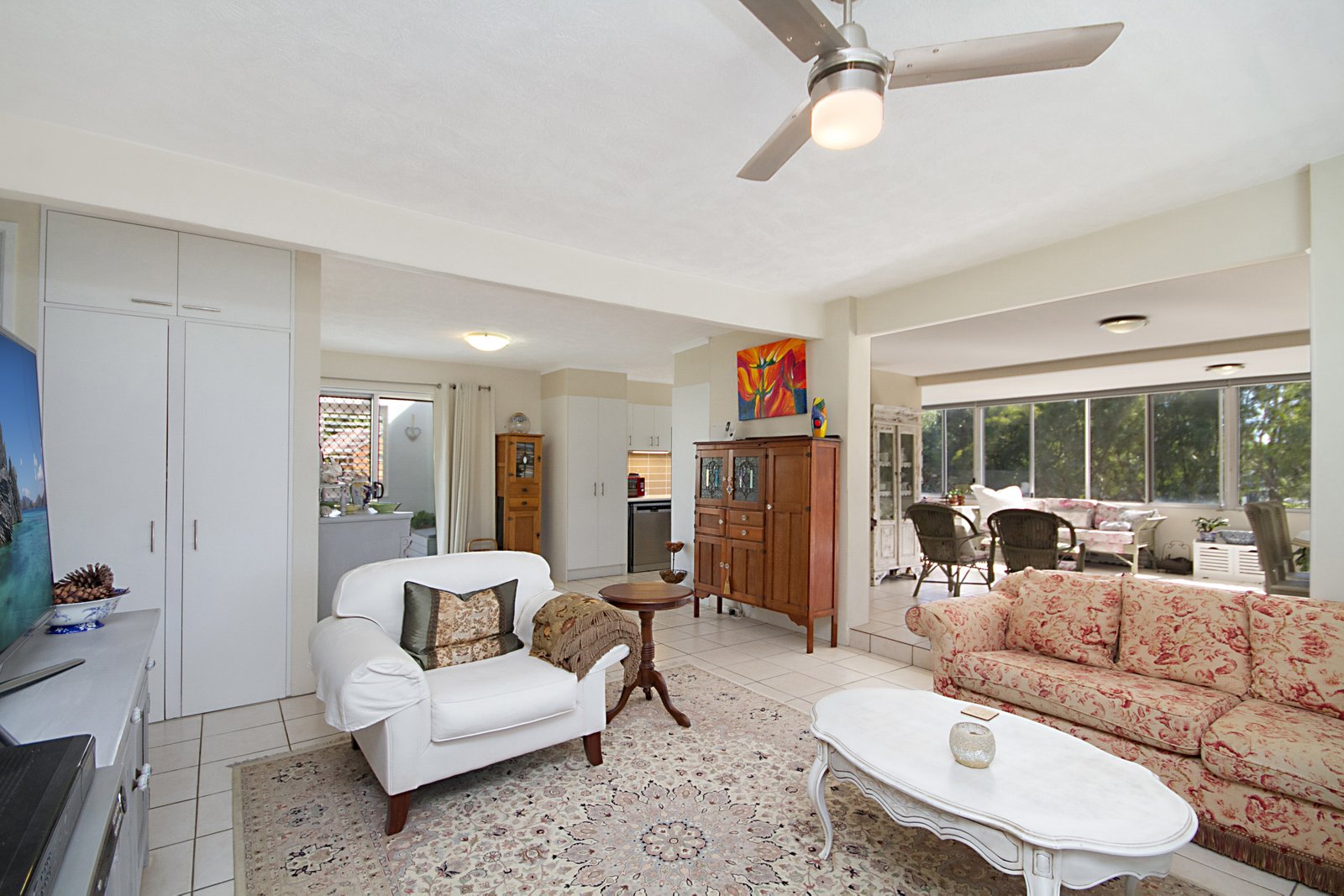 5/63 Stapylton Street COOLANGATTA 4