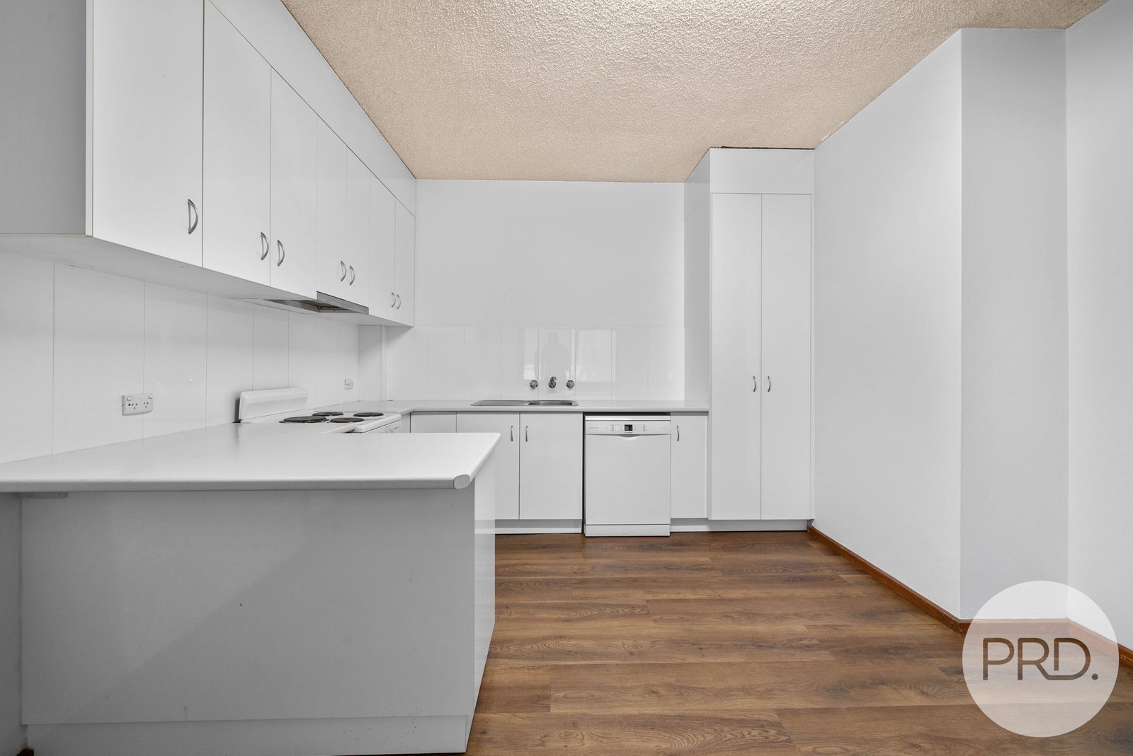 5/64 - 68 Crampton Street WAGGA WAGGA 3