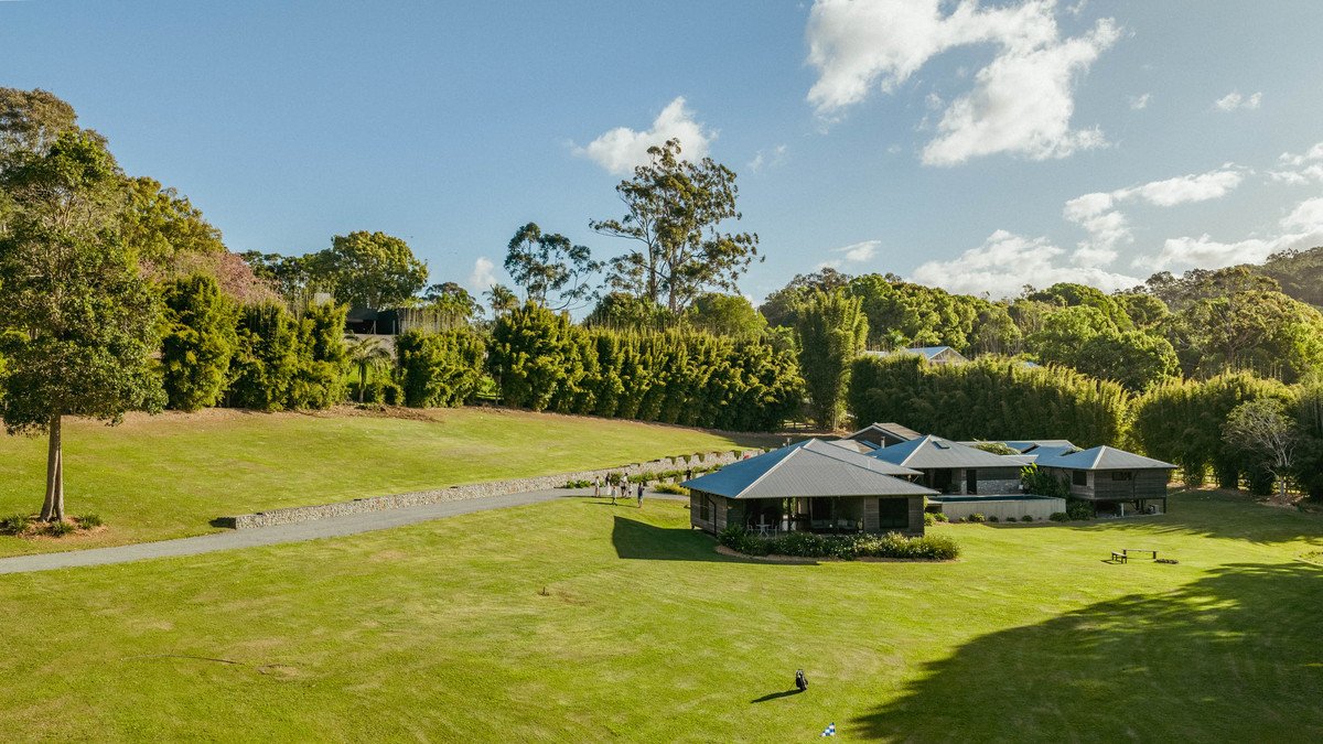 564 Currumbin Creek Road Currumbin Valley 9