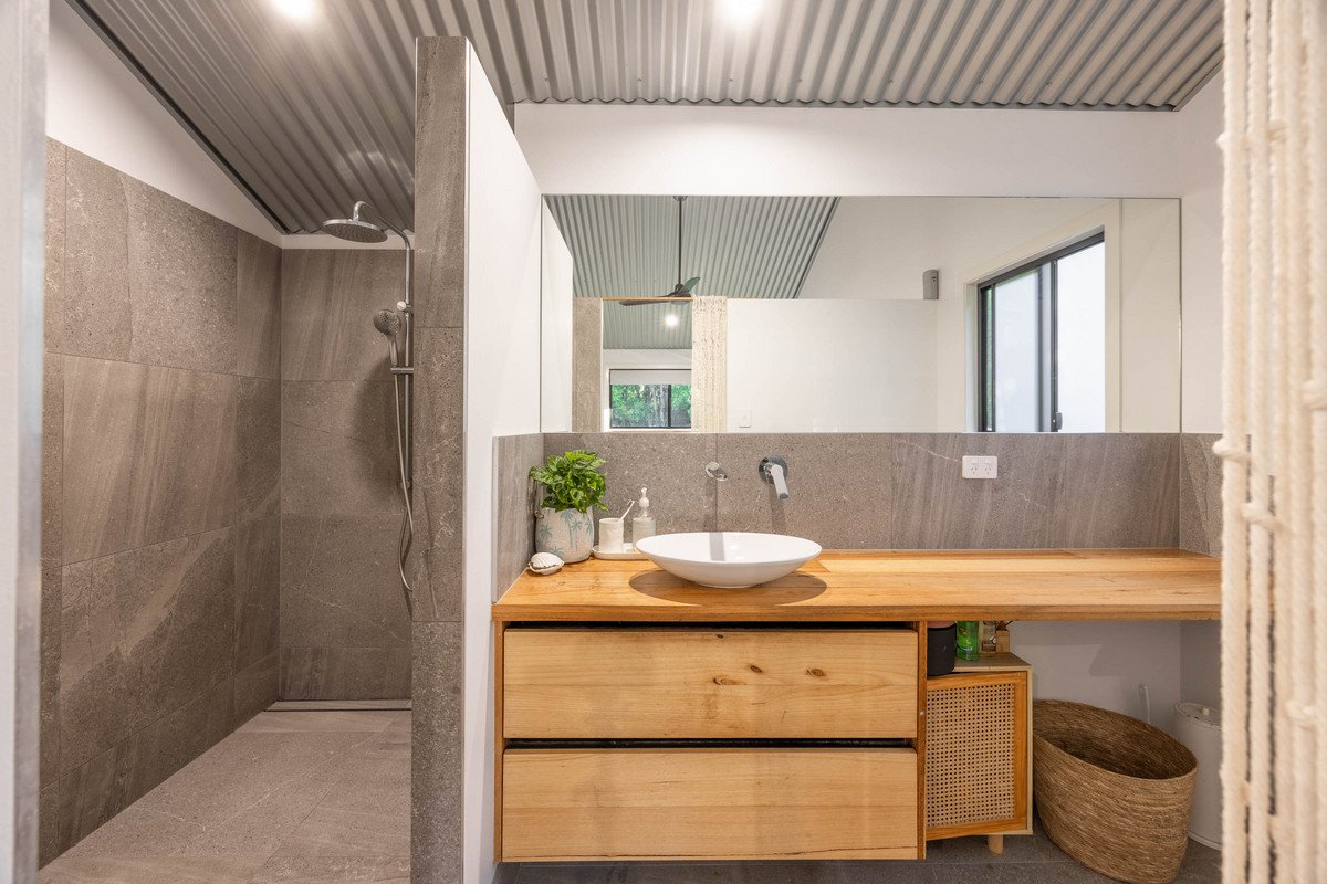 564 Currumbin Creek Road Currumbin Valley 20