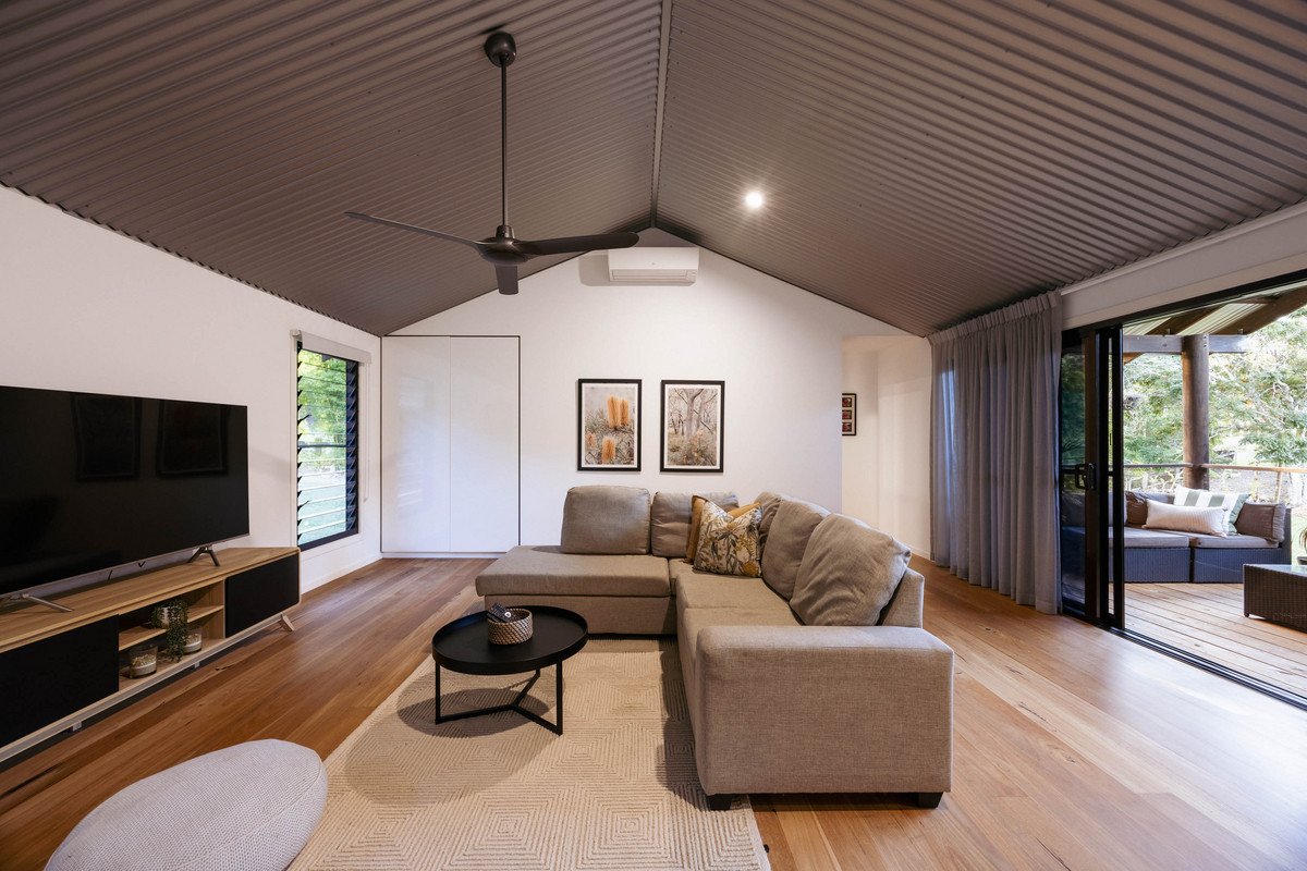 564 Currumbin Creek Road Currumbin Valley 21