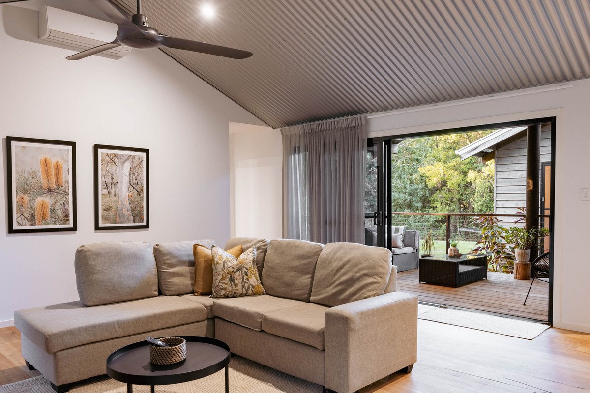 564 Currumbin Creek Road Currumbin Valley 22