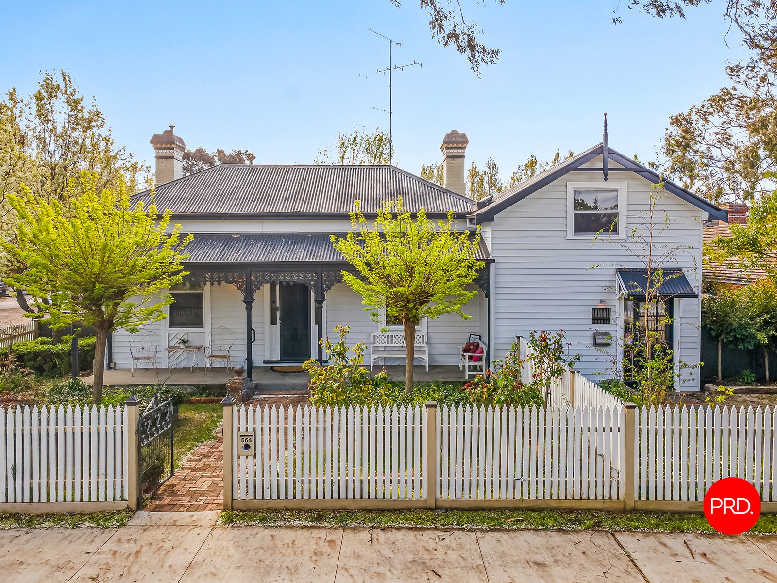 564 Hargreaves Street BENDIGO 1