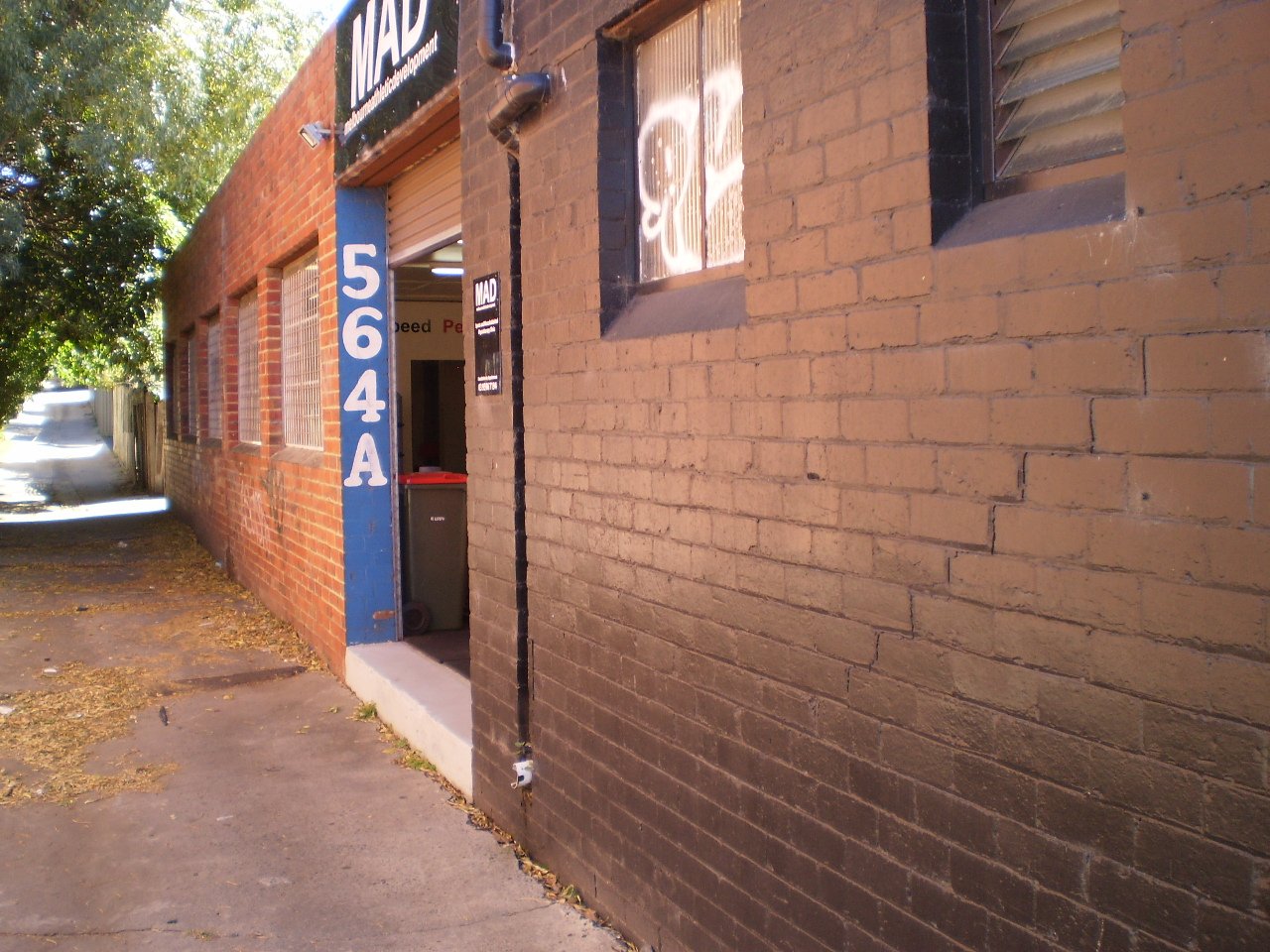 Gallery: 564a Hawthorn Road