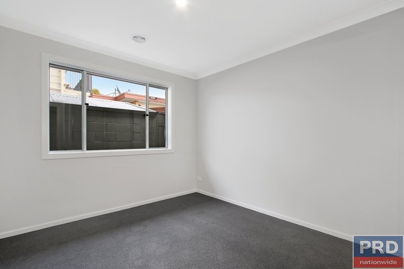 566 Douglas Road LAVINGTON 7