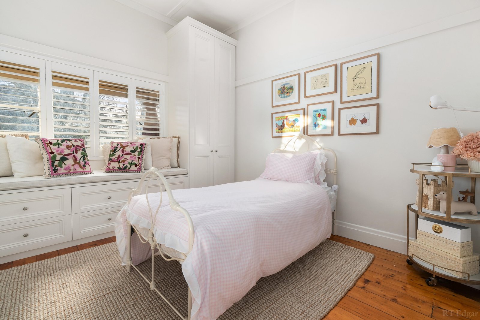 Real Estate and Property in 566 Orrong Road, Armadale, VIC