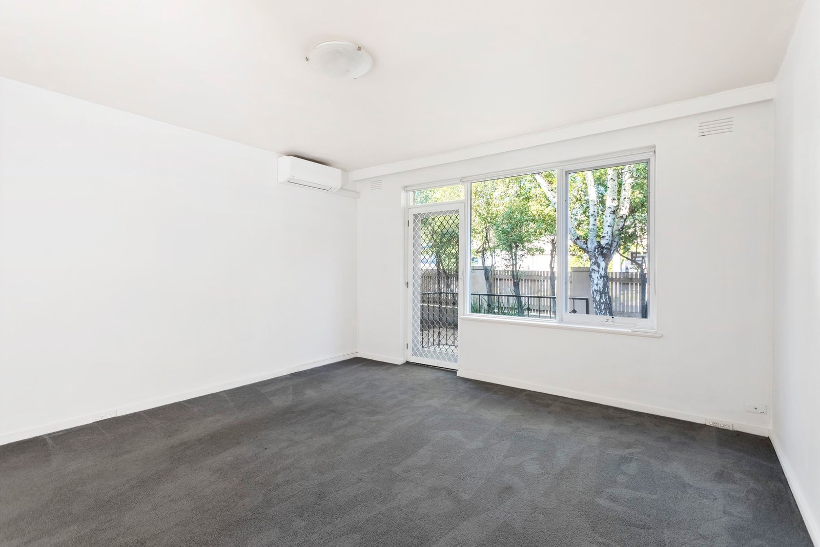 Real Estate and Property in 5/663 Inkerman Road, Caulfield North, VIC