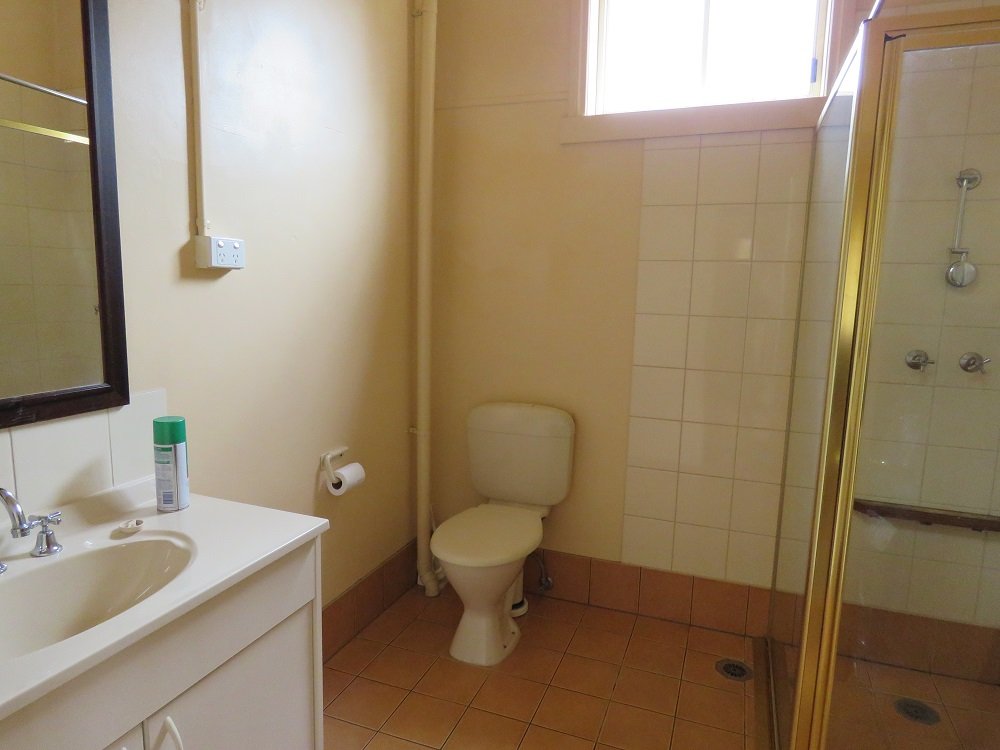 567 Englehardt Street ALBURY 4