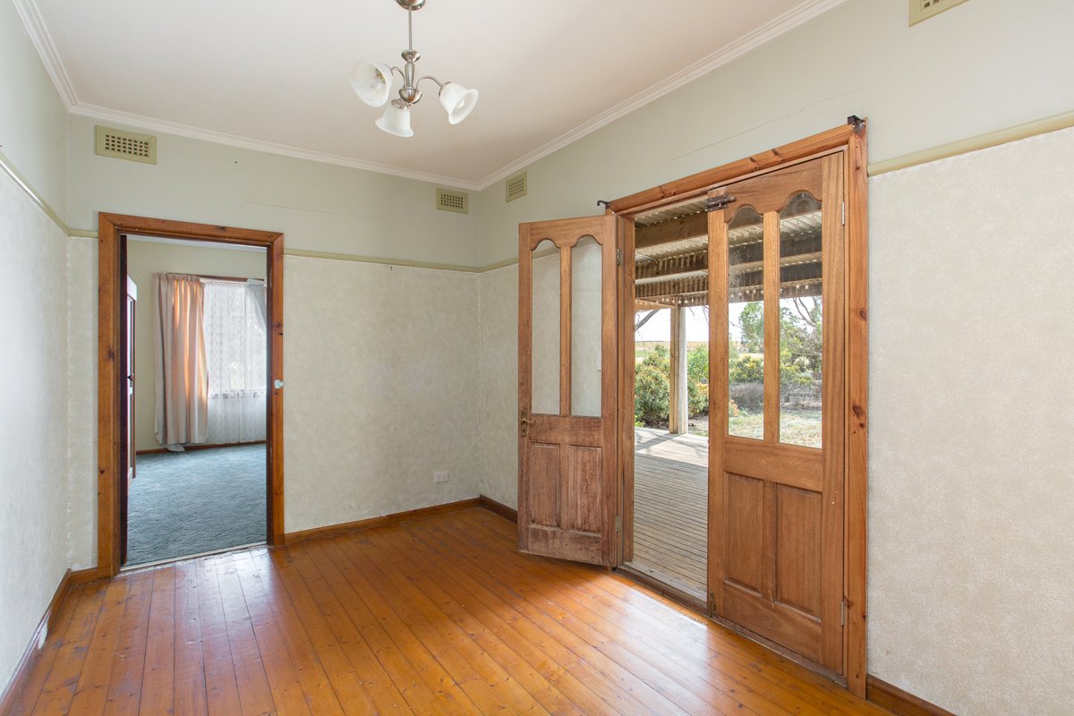 Gallery: 568 Cheesemans Road