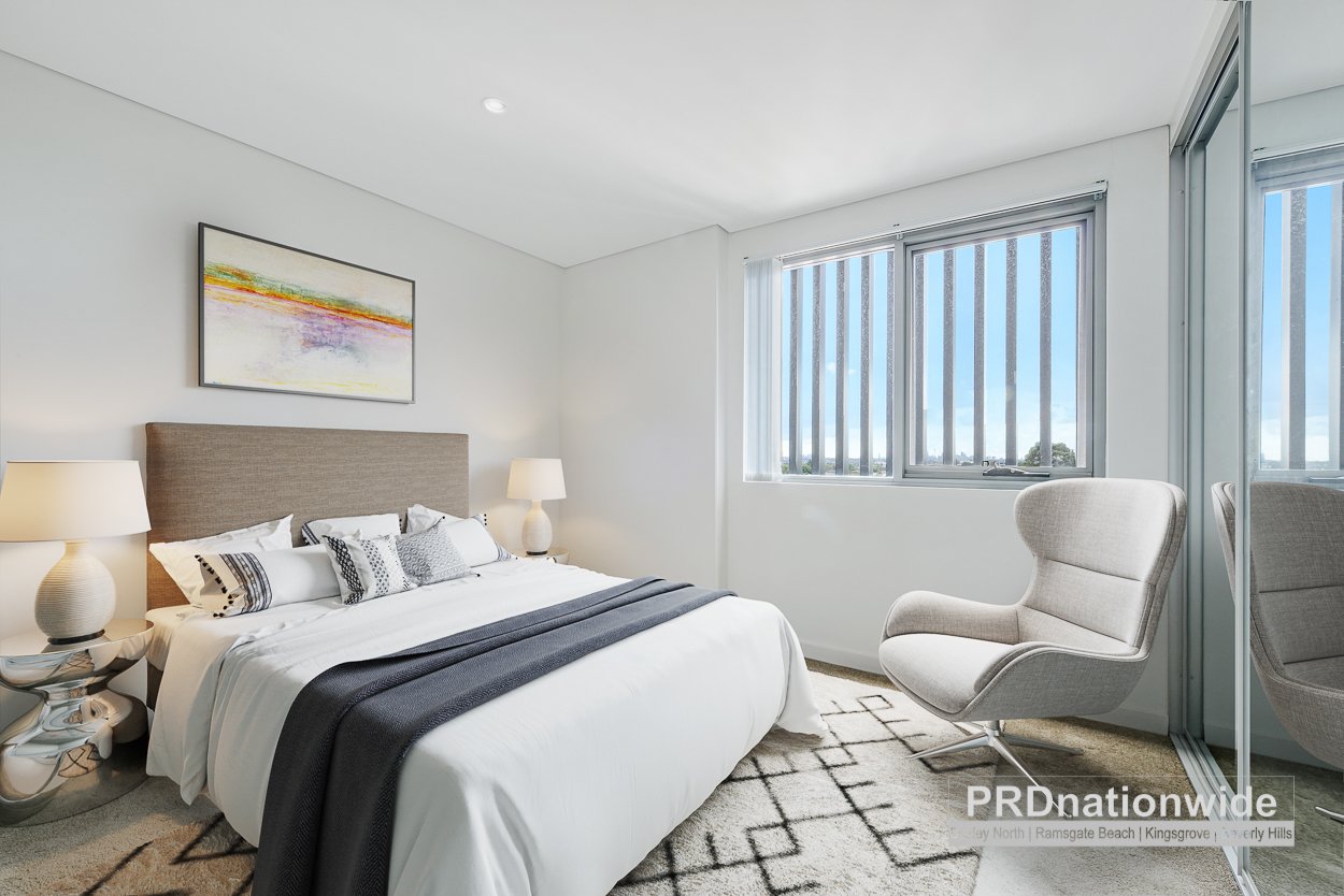 56/884 Canterbury Road ROSELANDS 4