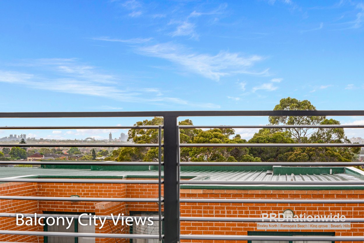 56/884 Canterbury Road ROSELANDS 8