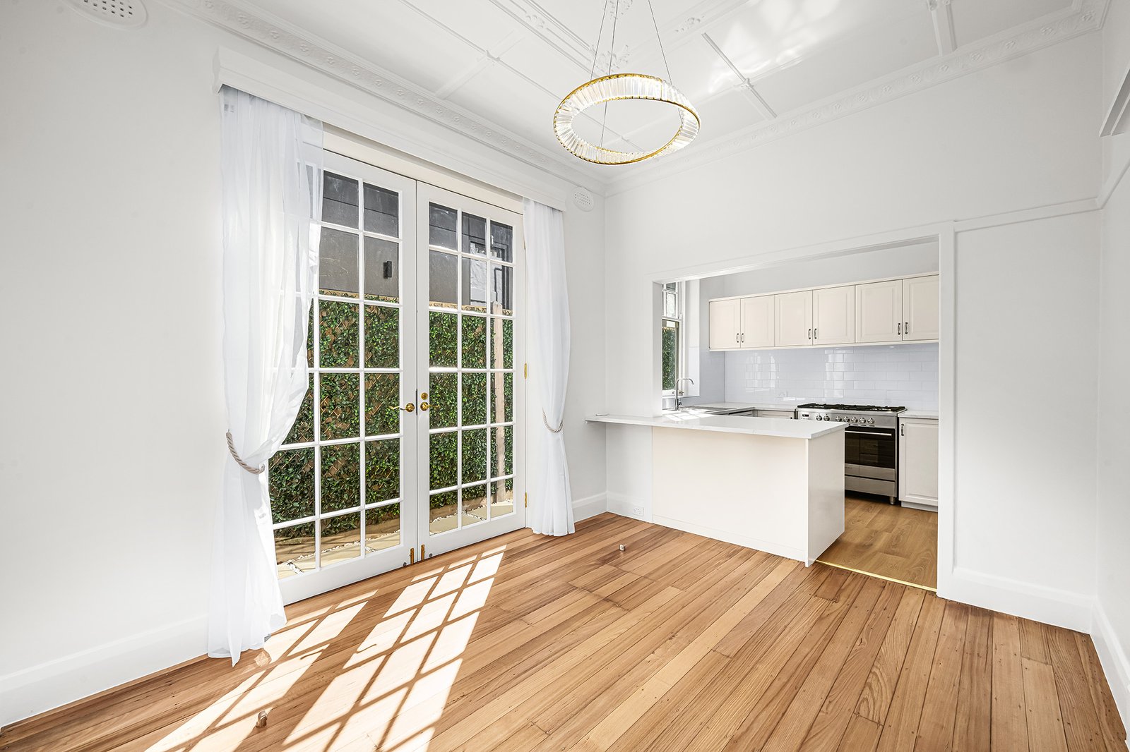 Real Estate and Property in 5/698 Orrong Road, Toorak, VIC