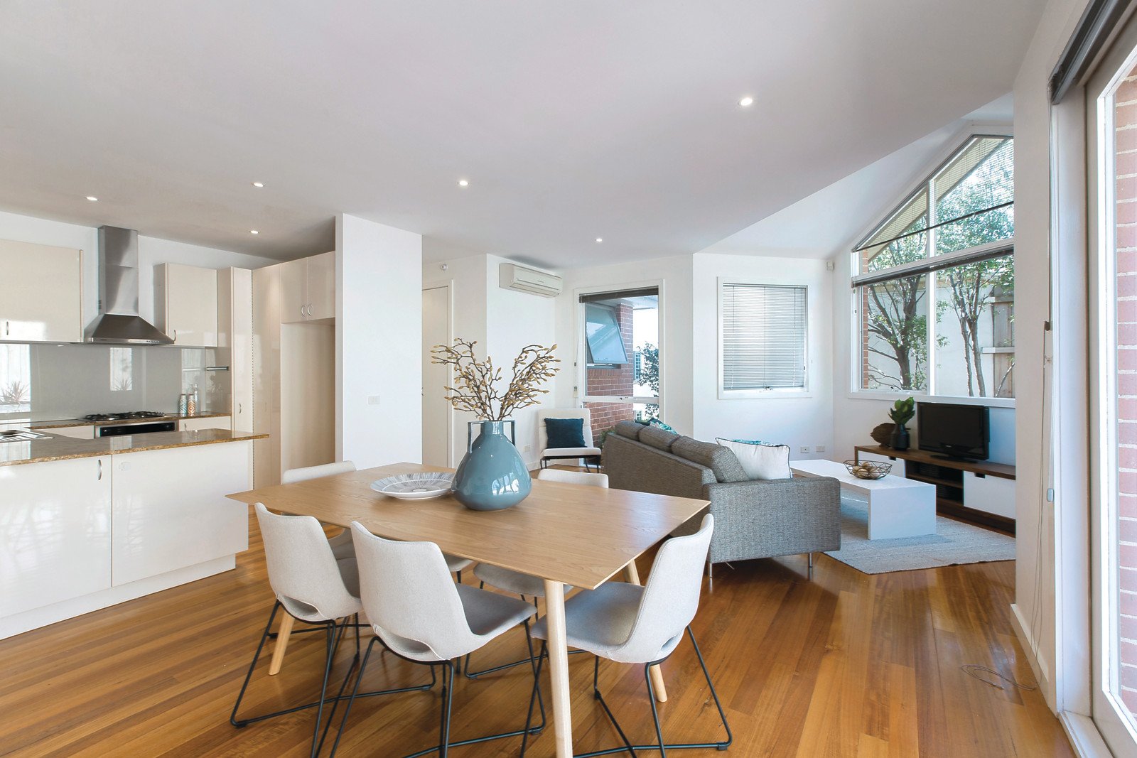 56A Bent Street, Mckinnon, VIC