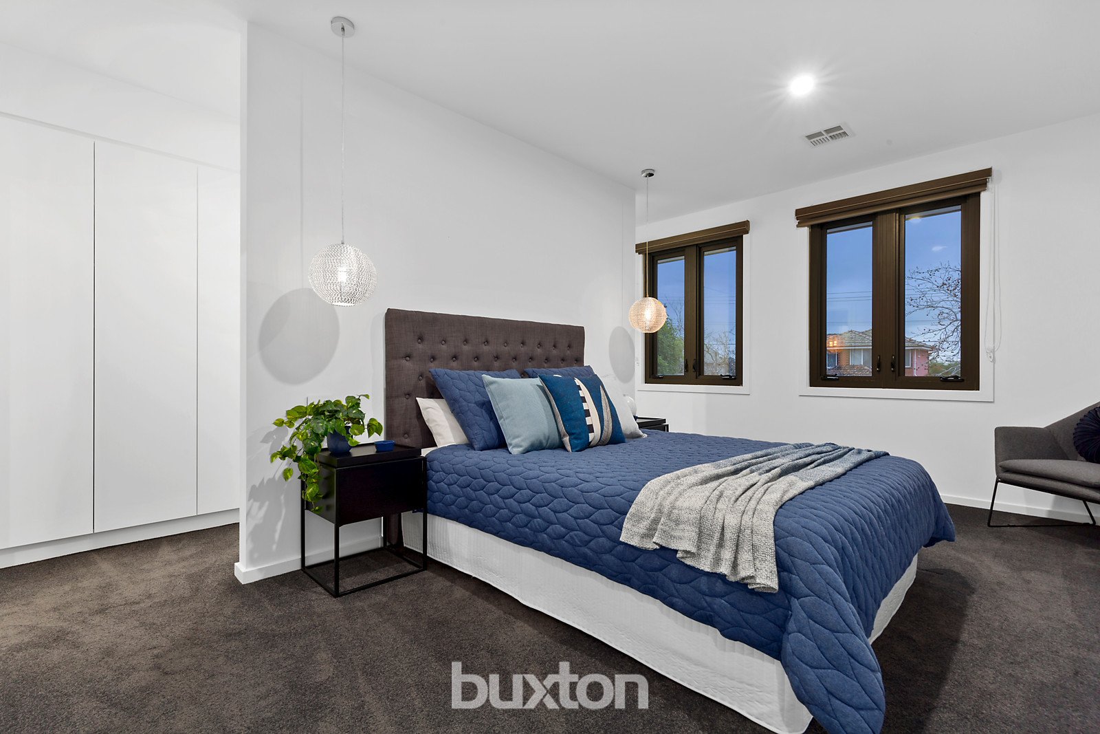 Gallery: 56a Wallace Avenue