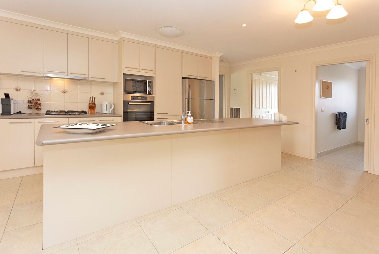 56B Dowling Court NORTH ALBURY 3