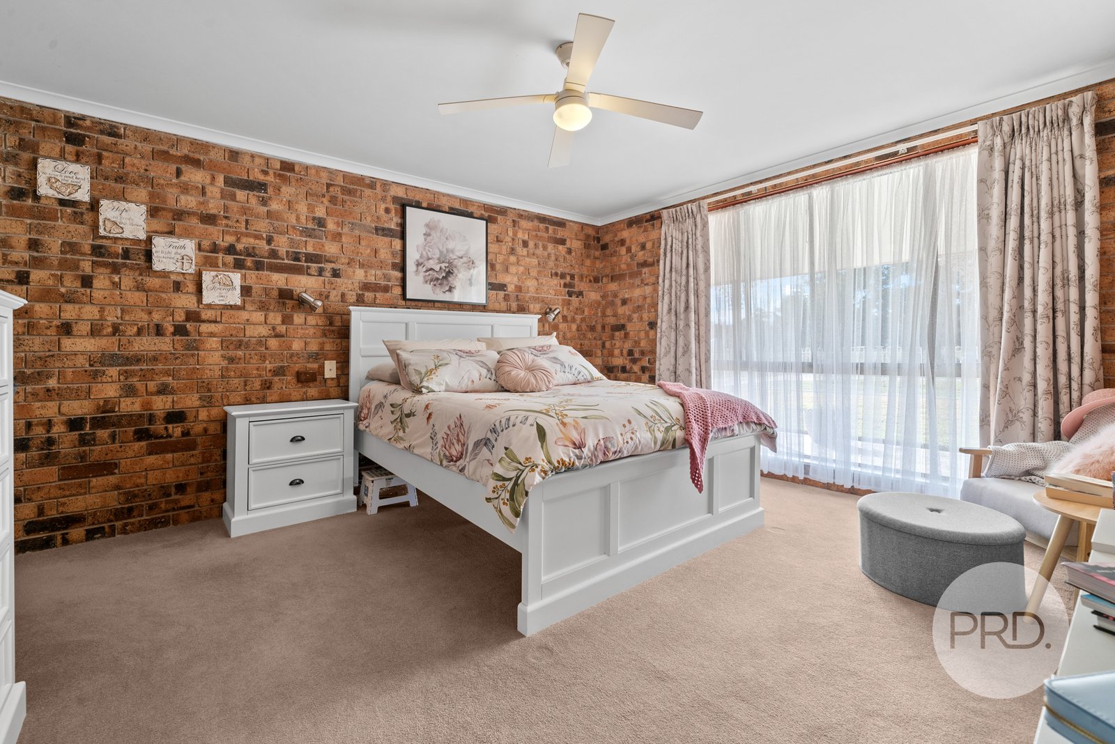 57-59 Anna Street URANA 12